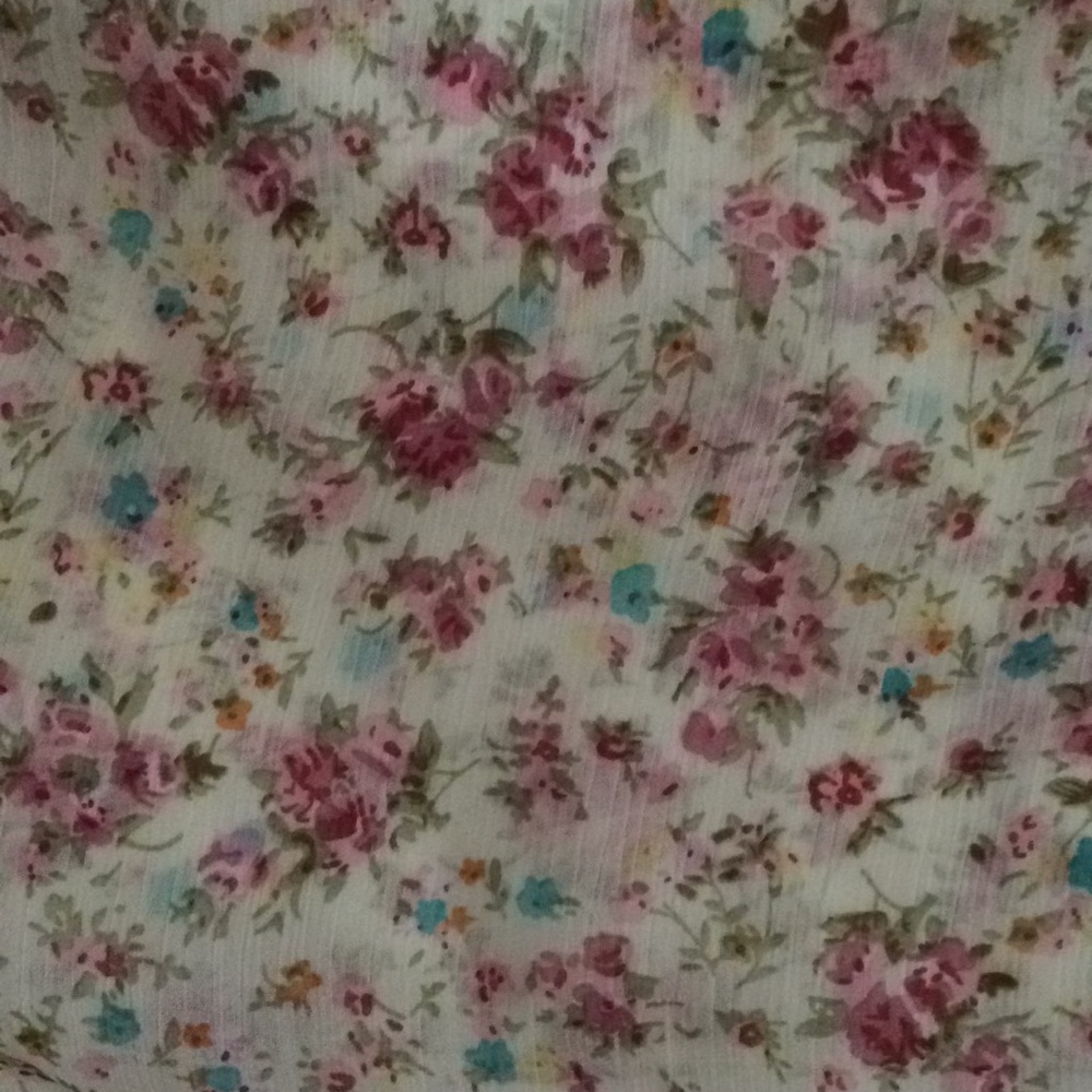 Top - Picture 2 of 4